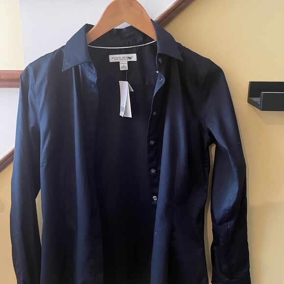 Banana Repulic button down navy dress shirt. - Picture 2 of 4